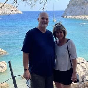 Meet your Posher, Debbie